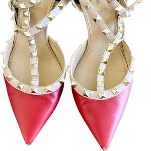Valentino Garavani pumps